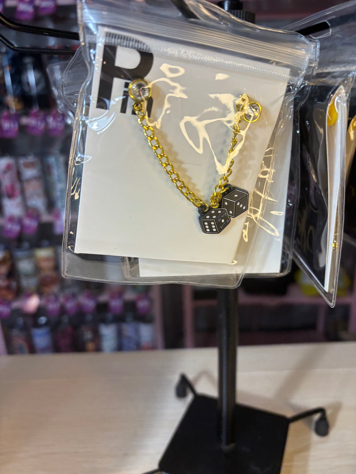 ✨ Hat Chain Pins – Add a Royal Touch to Your Style 👑