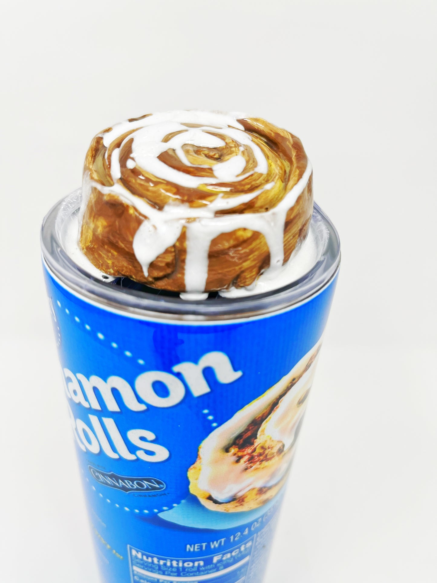 Cinnabon Cinnamon Rolls with 3D Lid- 20 oz.