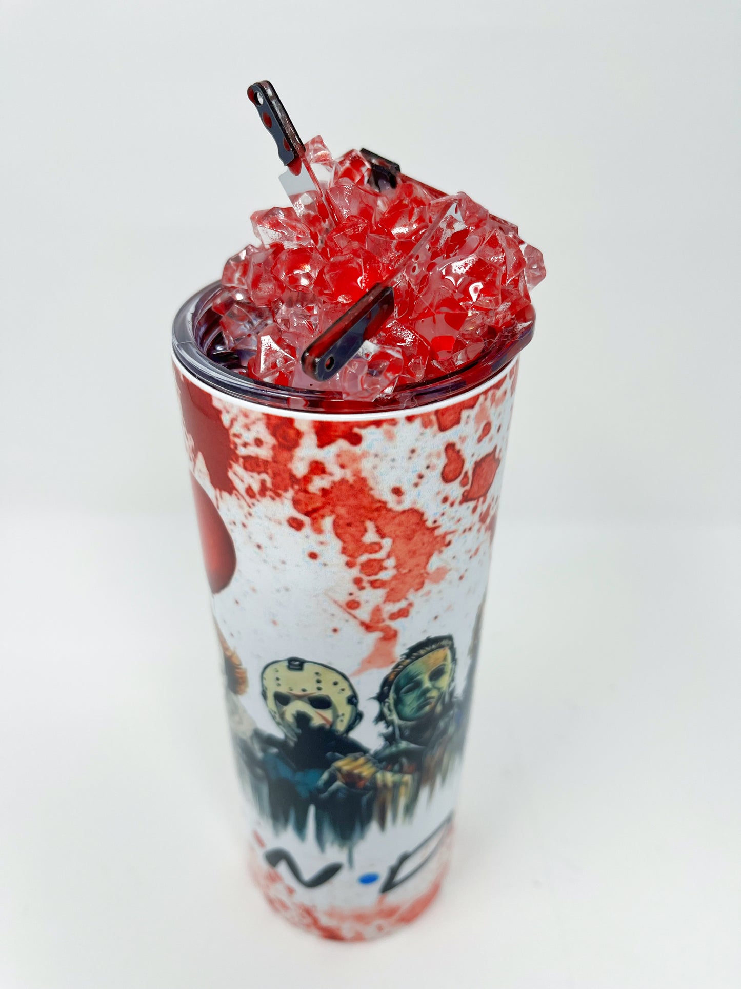 F.R.I.E.N.D.S Halloween 20 oz. Tumbler with 3D ice lid adorned with mini knives